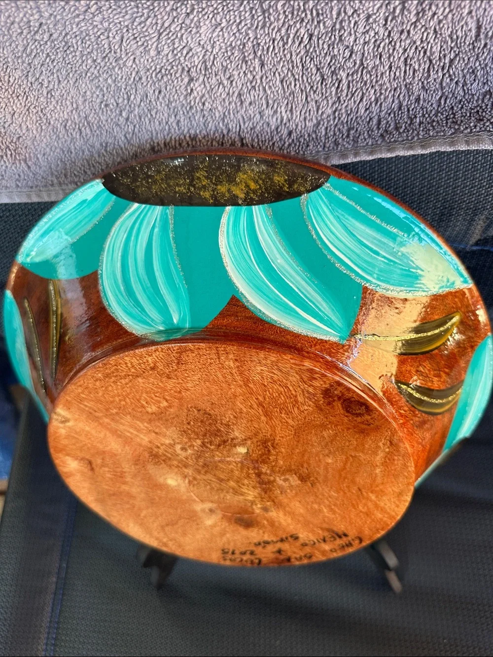 N/A painted teal
